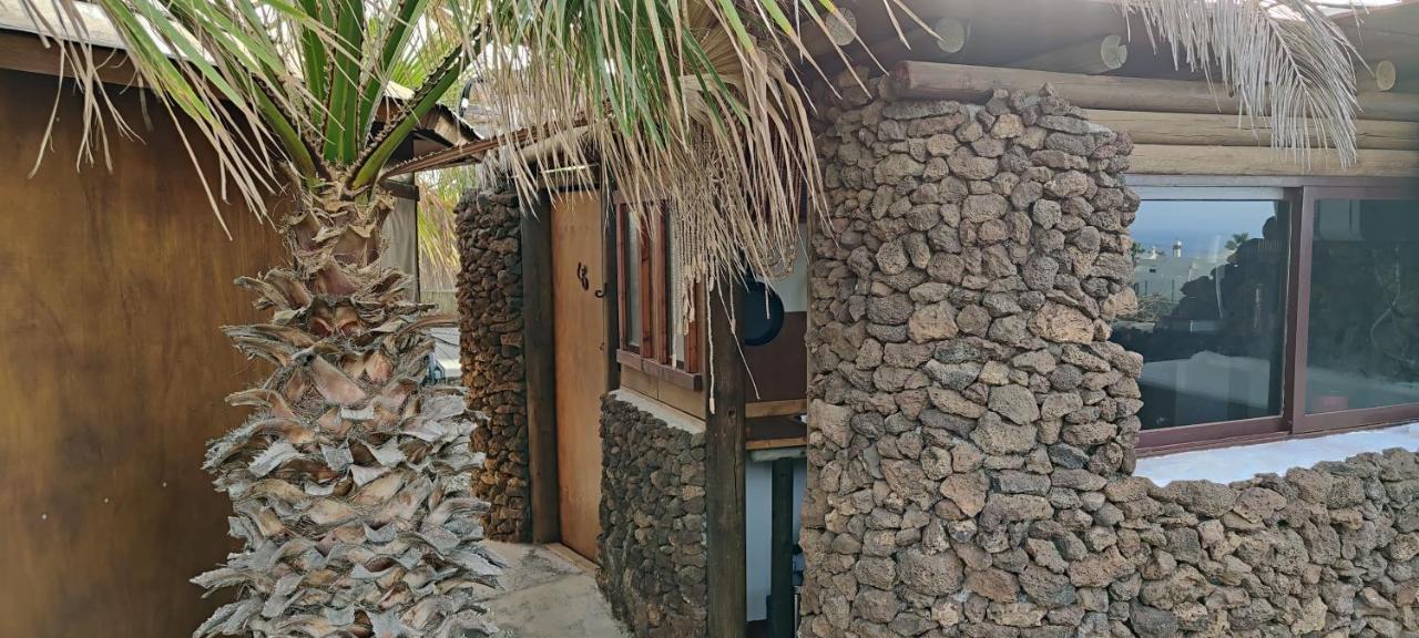Gemuetliche Holzjurte La Asomada Lanzarote Apartment Tias Exterior photo