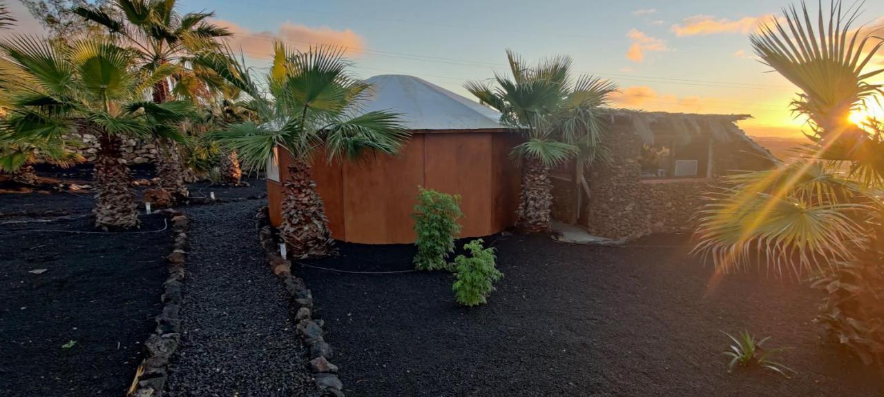 Gemuetliche Holzjurte La Asomada Lanzarote Apartment Tias Exterior photo
